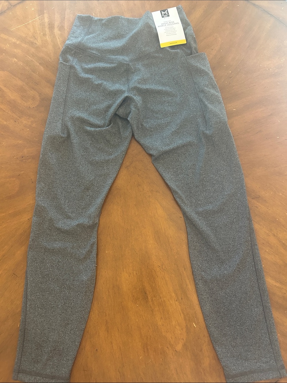 High-Rise Heather Gray Women's Athletic Leggings with Side Pockets